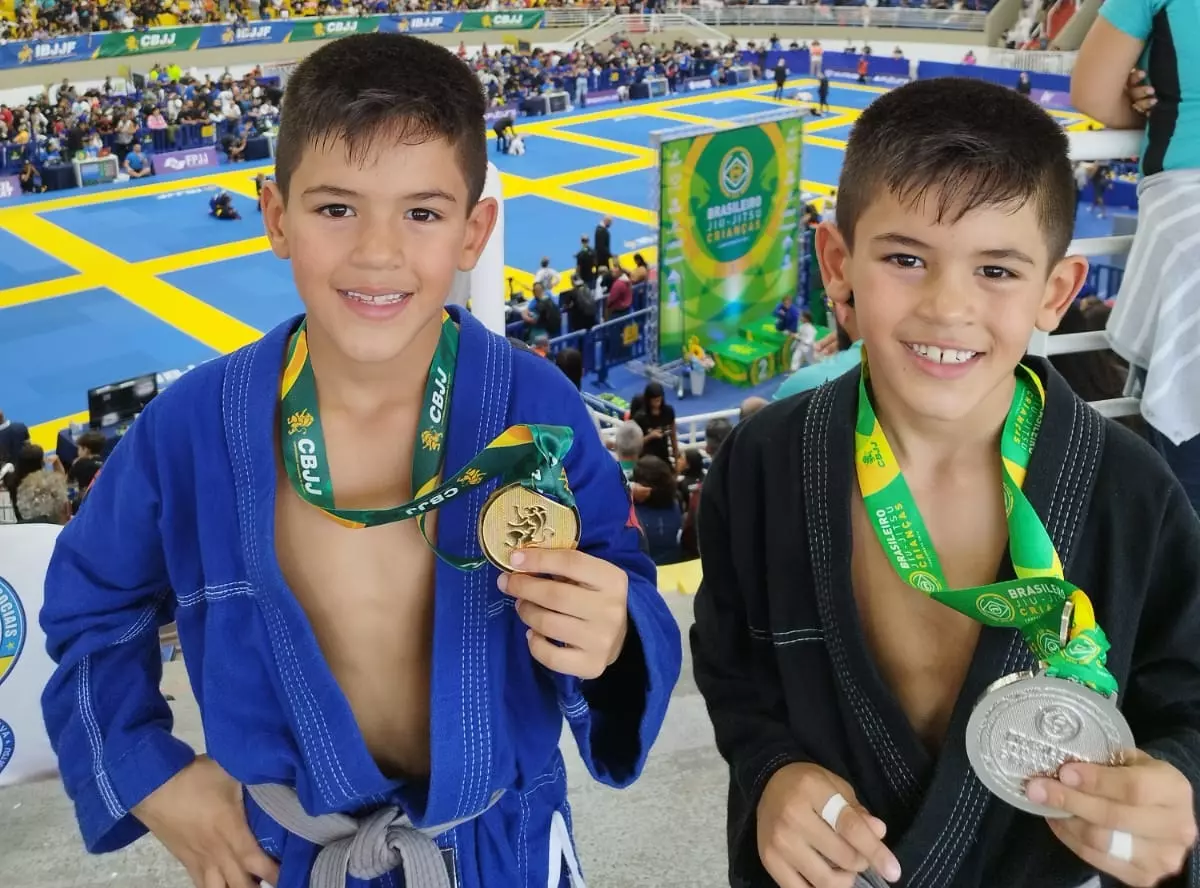 Gabriel e Augusto Vieira disputam Campeonato Brasileiro de Jiu-Jitsu em São Paulo